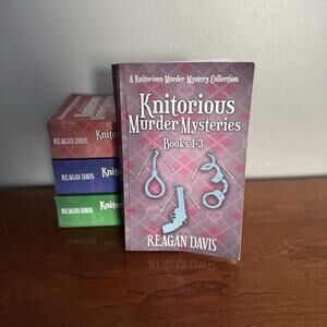 Knitorious Murder Mysteries; Reagan Davis; 2020; Lot Of‎ 4 Books 1-12